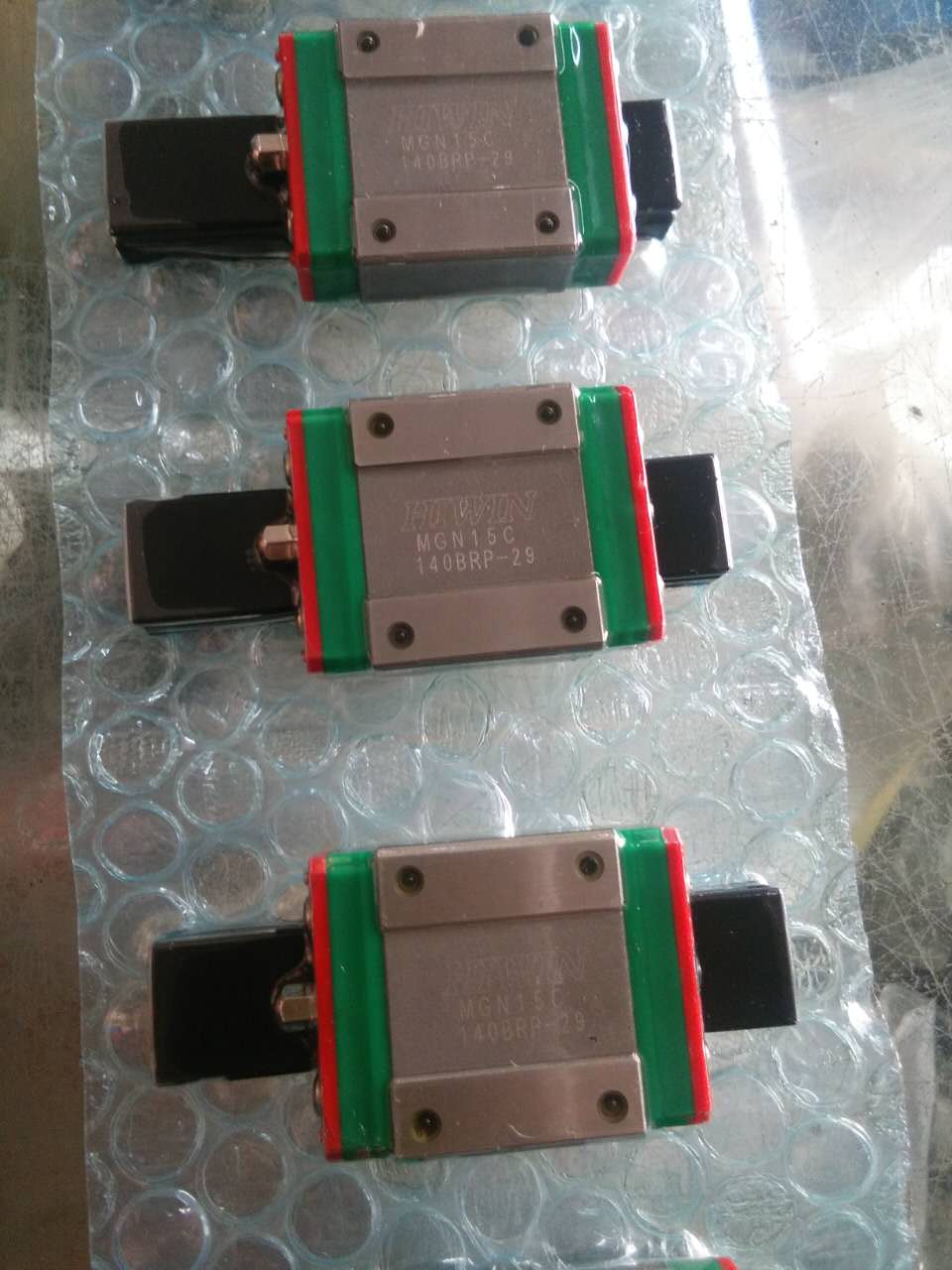 Hot selling linear guide hiwin guide block mgn15c