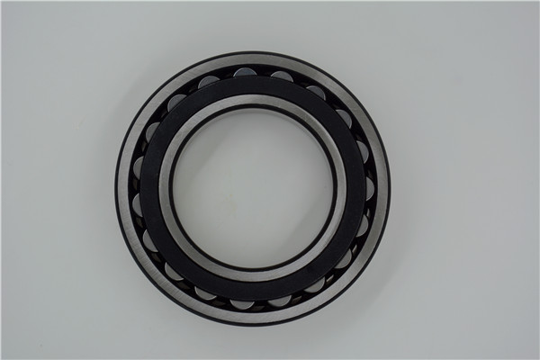 Spherical roller bearing