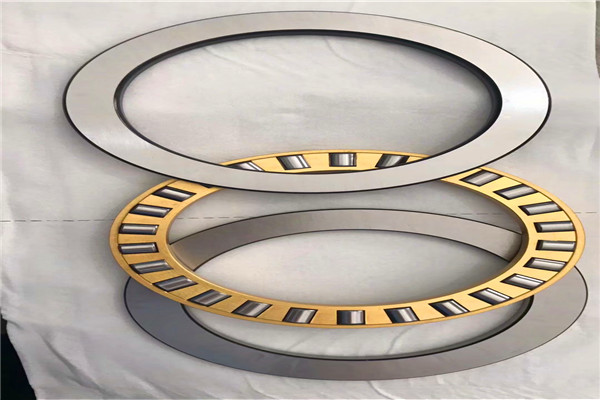 Thrust spherical roller bearing